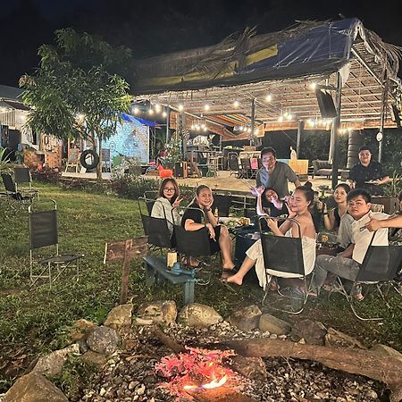 Con Dao Backpacker - Loco Camping Chi Khu Co Ong 外观 照片